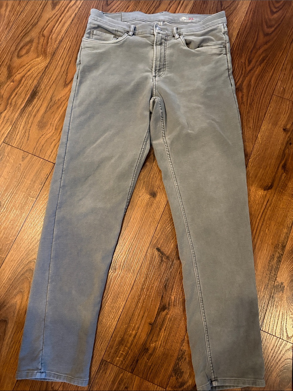Faherty Gray Jeans - 33 Waist